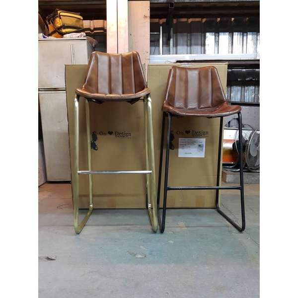 金屬造型吧台椅（銅、鐵、不鏽鋼）