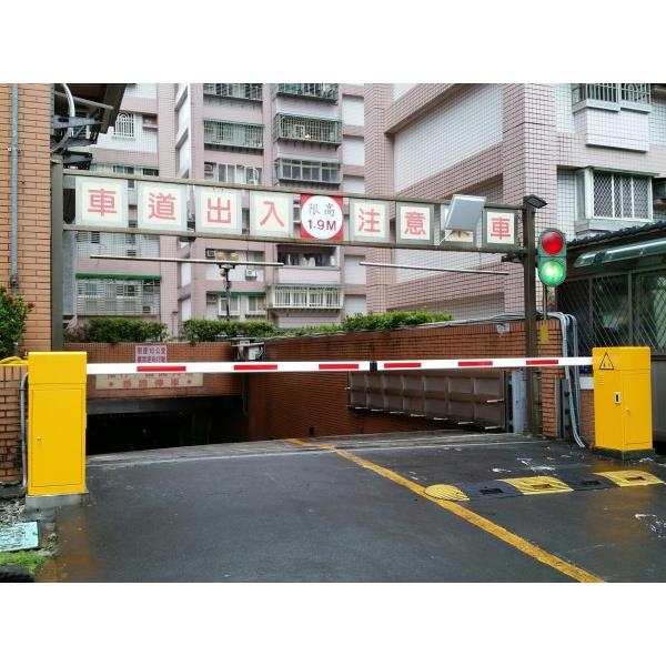 eTag 車道長距離管制系統,鵬驥實業有限公司