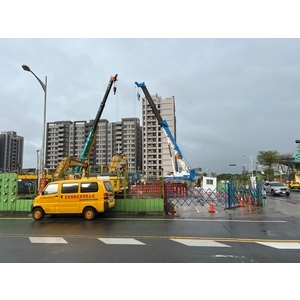 高空作業車