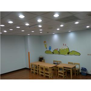 LED燈安裝實例-幼稚園教室