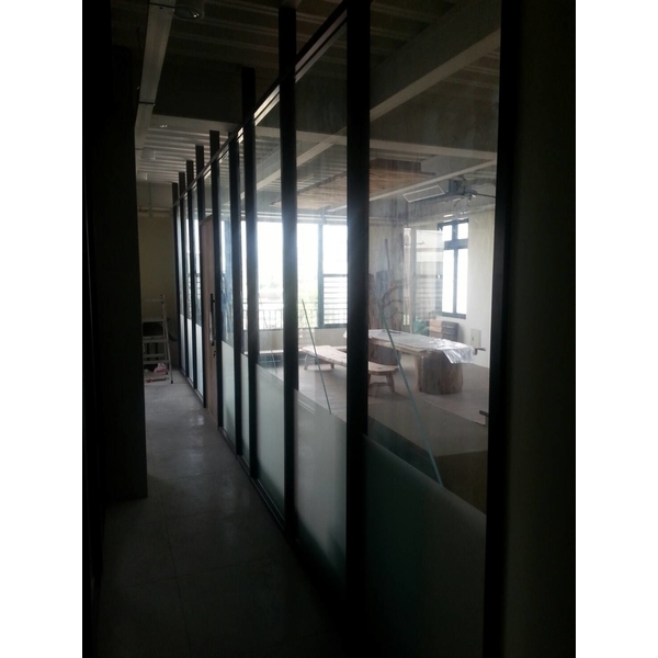 OA辦公室隔間玻璃