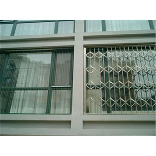 隱形鐵窗與傳統鐵窗之比較