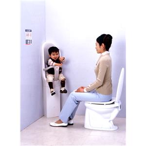 BK-F72廁所兒童安全座椅(豪華落地型) , 台灣康貝股份有限公司