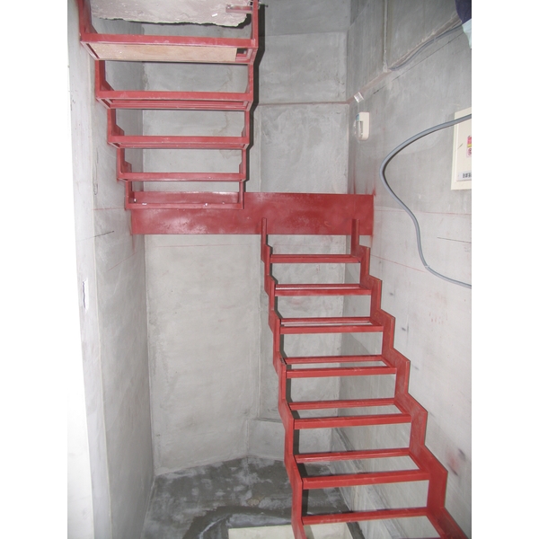 鐵梯安裝,榮業鋼鋁工程行