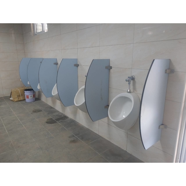 廁所整修裝修工程-尿盆安裝