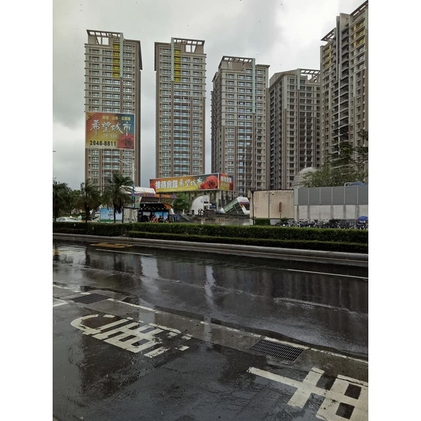 防颱透氣捲門窗-蘆洲希望城市