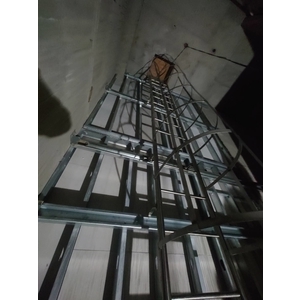 不鏽鋼護欄型爬梯