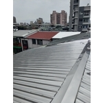 屋頂烤漆板＆覆蓋不銹鋼板エ程 - 金界工程行