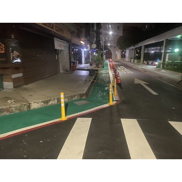 人行道－冷塑型彩色止滑道路塗料,鈺晟科技有限公司