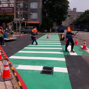 斑馬線－冷塑型彩色止滑道路塗料