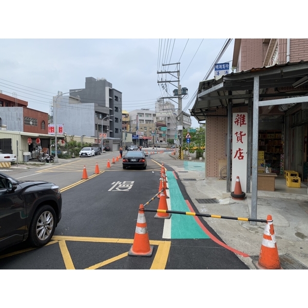 斑馬線－冷塑型彩色止滑道路塗料-鈺晟科技有限公司