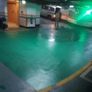 大樓地下室停車場 -彩色止滑道路施工塗料