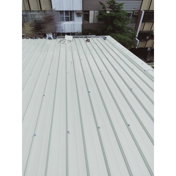 屋頂更換白鐵三合一鋼板