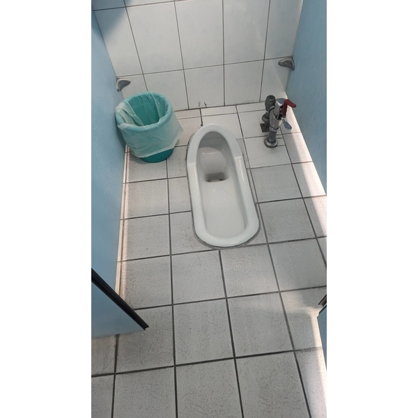 學校廁所