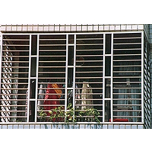 防盜(不鏽鋼)窗,啟陽鐵工廠