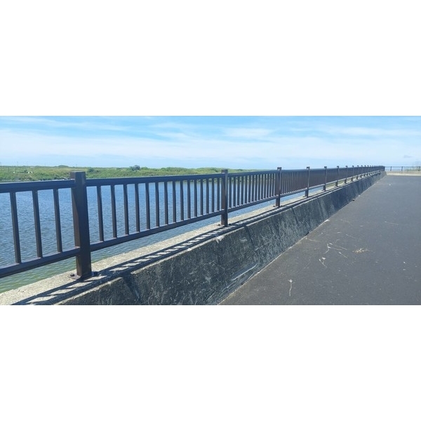 欄杆及格柵-111年度濁水溪構造物維修改善工程