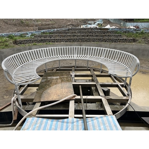 座椅-生態池景觀台座椅-捨得國際大樓新建工程