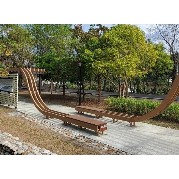 座椅-車廂藝術展示空間-典雅雕塑工程有限公司