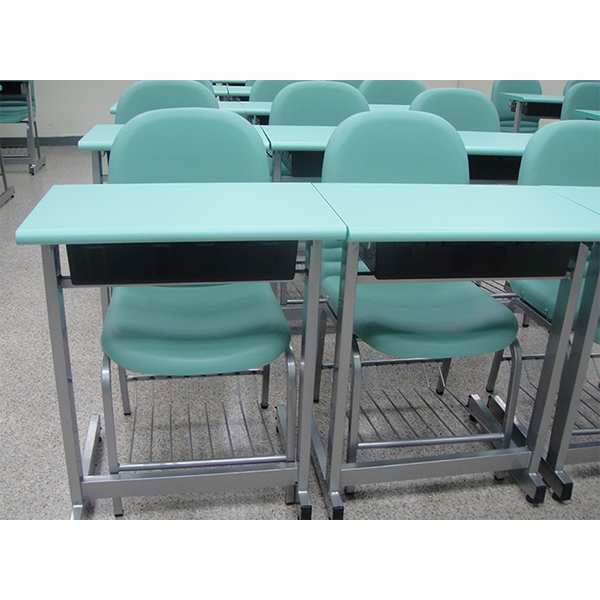 102+604E-2a 學生木質課桌椅