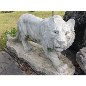獅子石雕