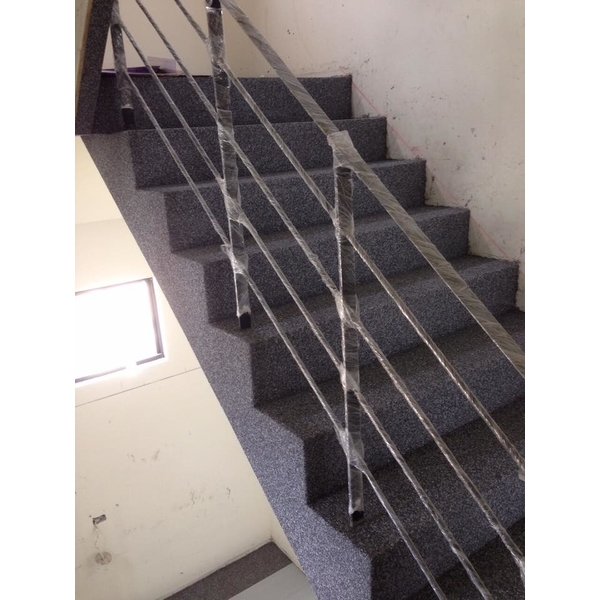 樓梯抿石工程