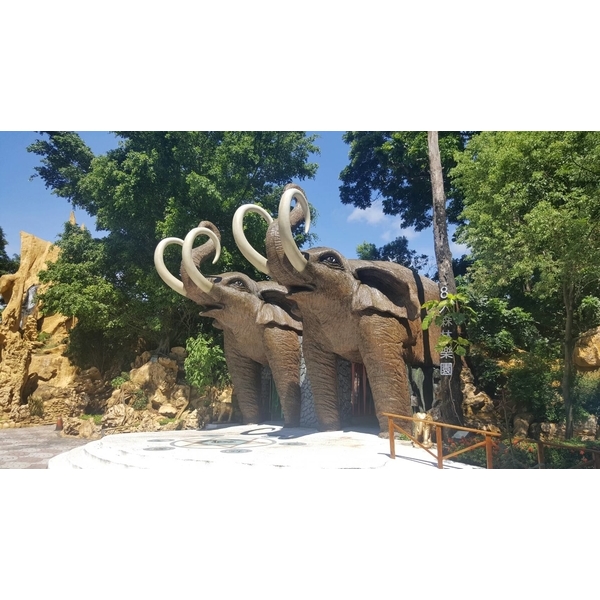 大魔法森林樂園大象造型,敦煌藝術工程有限公司