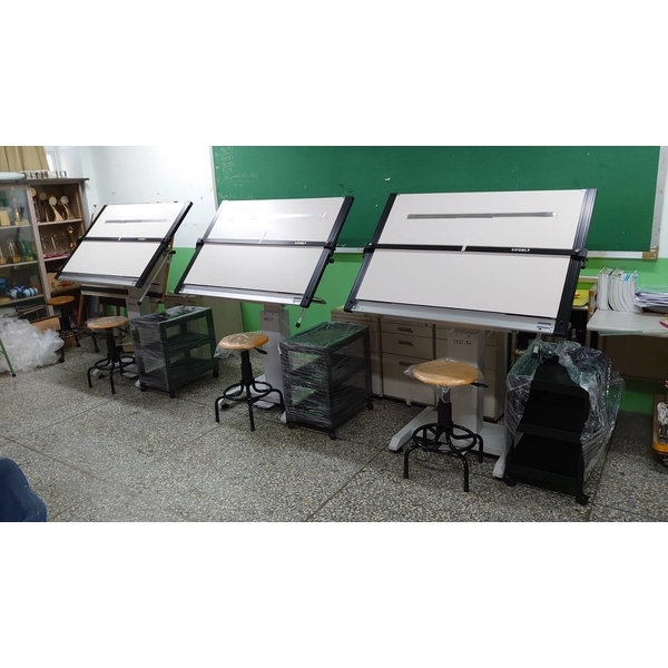 製圖教室AJ_1100514-固迪欣儀器有限公司