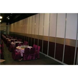 民雄餐廳2樓宴會廳活動隔間壁布.美耐板飾板混搭