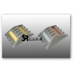 馬蹄式鋁合金反光標記 - 泰陽橡膠廠股份有限公司