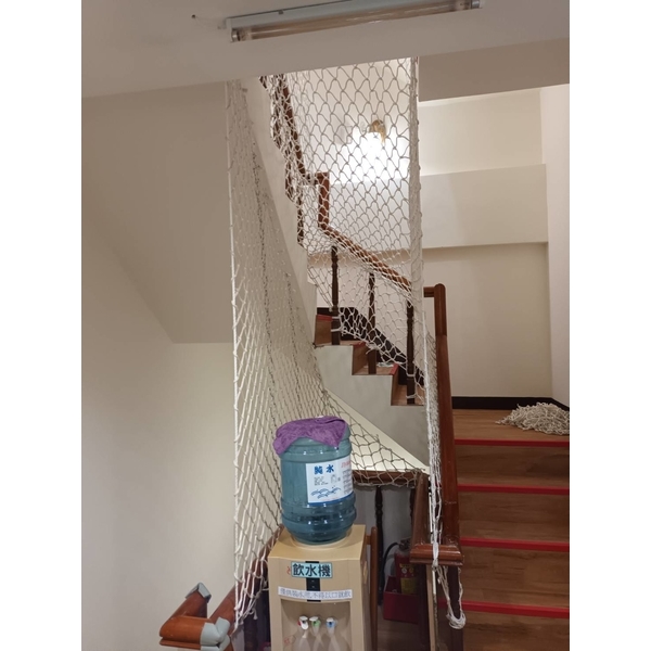 柏克立幼兒園-樓梯防護網
